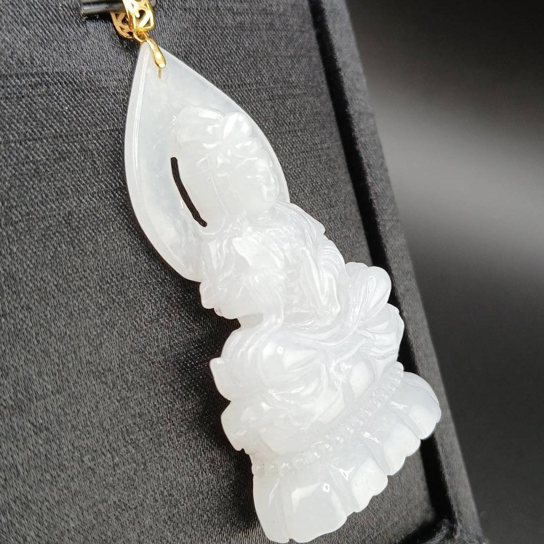 #944 Burma White Jadeite Guanyin Pendant with 18 Karat Yellow Gold Bail and Display