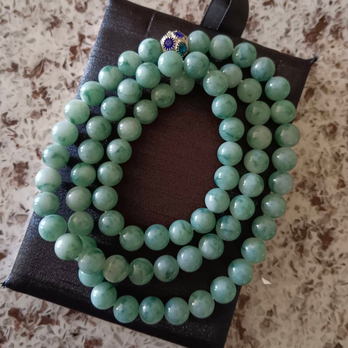 #686 Natural Burma Jadeite Green Bead Necklace, 8.4~8.7 mm