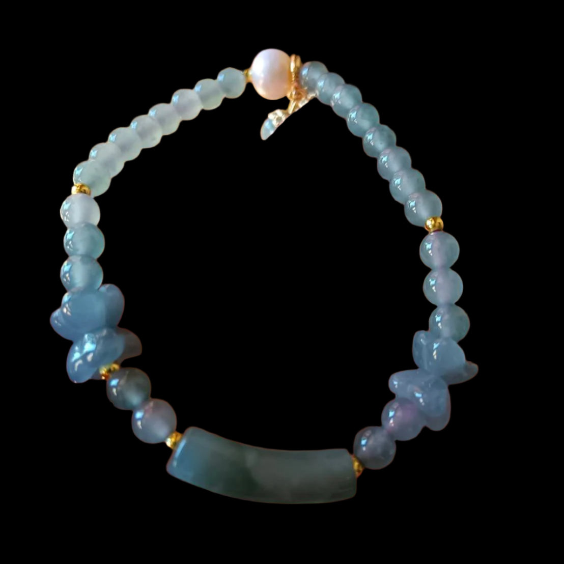 #747 Translucent Natural Lavender Blue Jadeite Designer's Bead Bracelet