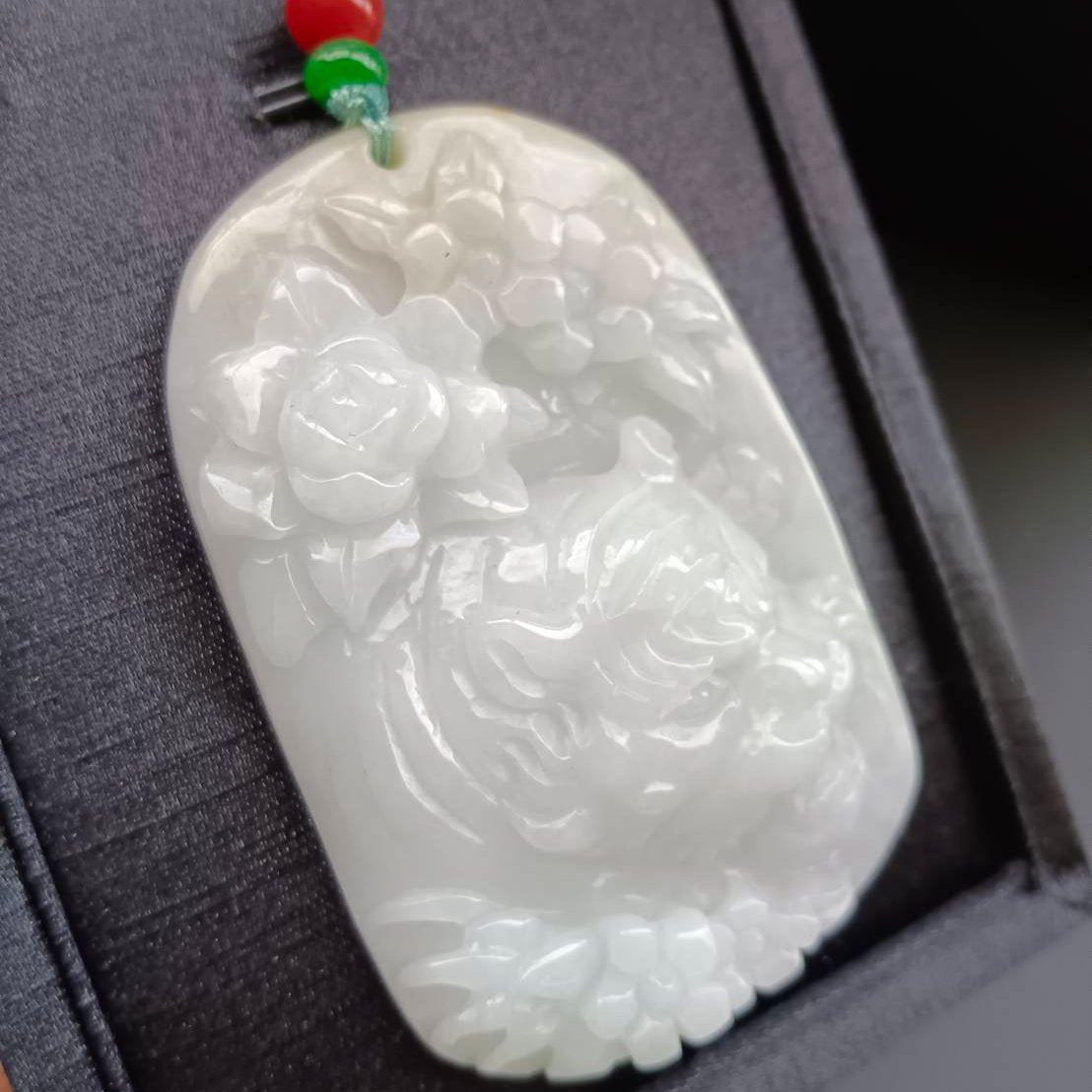#926 Natural Translucent Burma Jadeite, Tiger and Flowers Pendant
