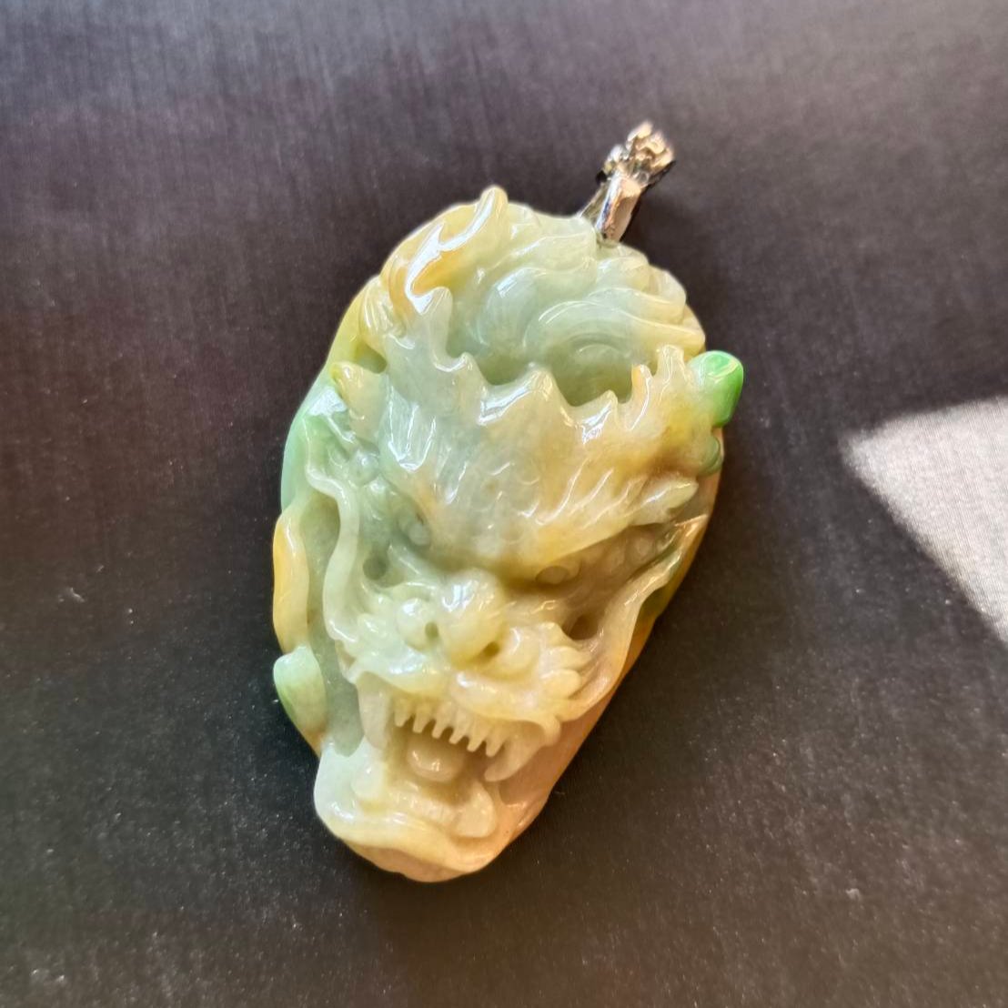 #931 Type A Burma Jadeite, Dragon Head Pendant