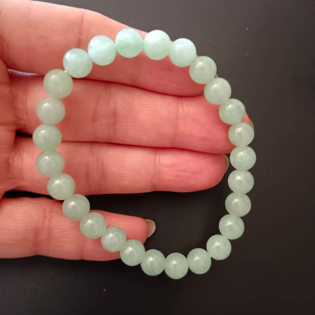 #799 AGL Certified Natural Light Green Round Beads Bracelet