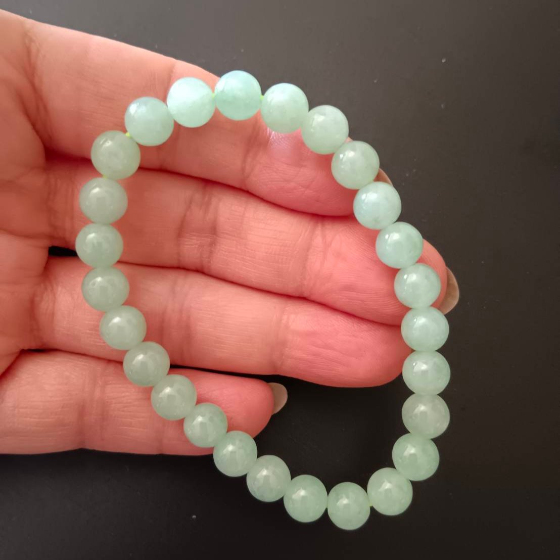 #799 AGL Certified Natural Light Green Round Beads Bracelet