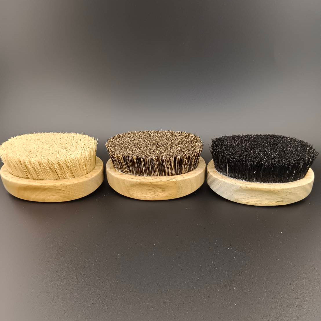 #1032 Green Sandalwood Oval Boar Bristles Brush Set – White, Black & Wild Boar Bristles (3-Piece Set