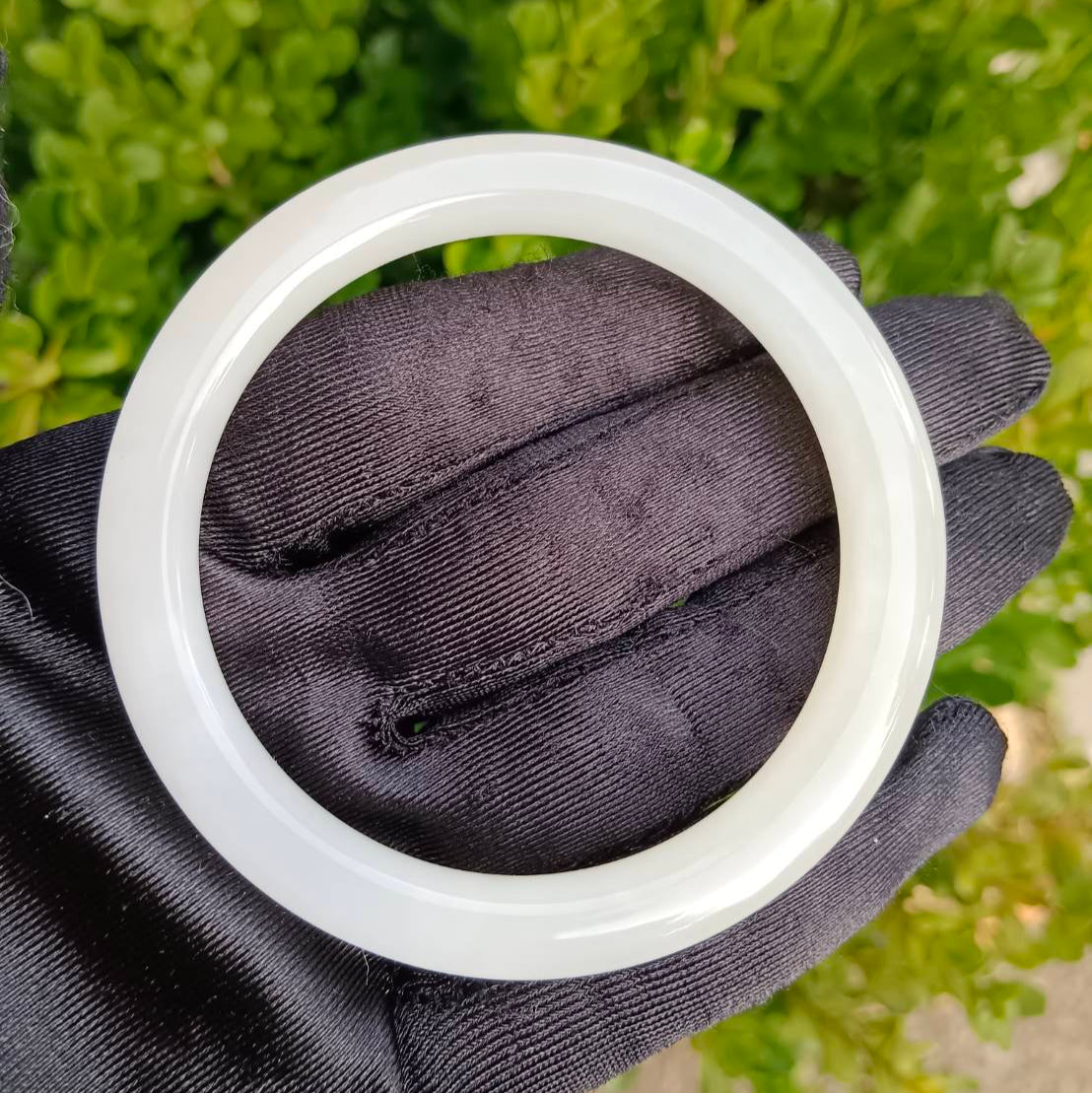 #1100 AGL Natural White Nephrite Jade Bangle Bracelet