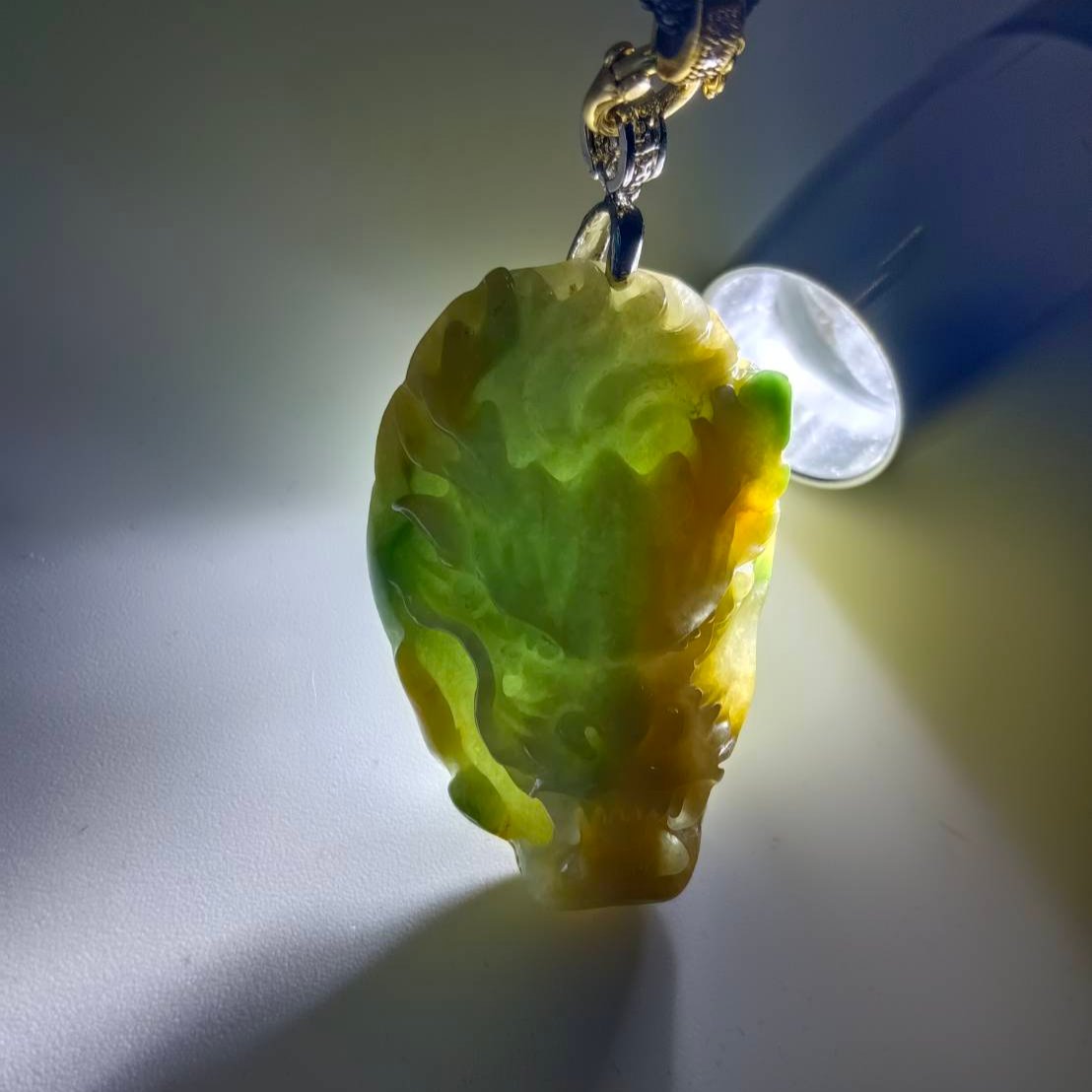 #931 Type A Burma Jadeite, Dragon Head Pendant