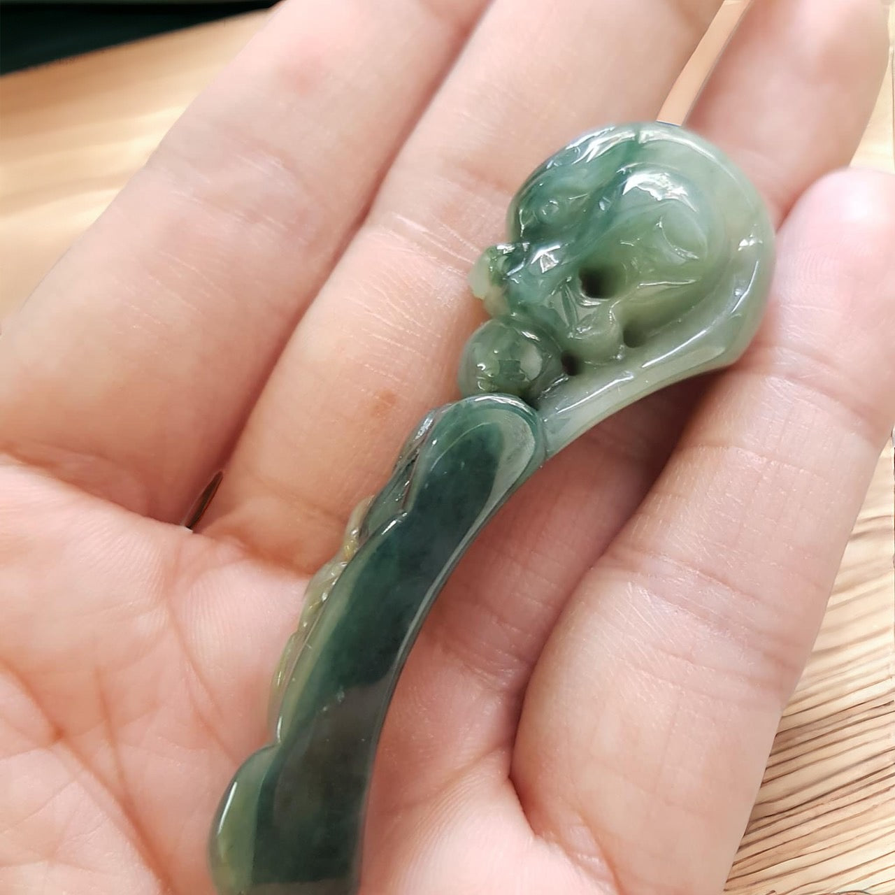 #305 Mason-Kay Certified Burma Jadeite Jade Mandarin-Ducks Dragon Hook (鴛鴦龍勾) Figurine