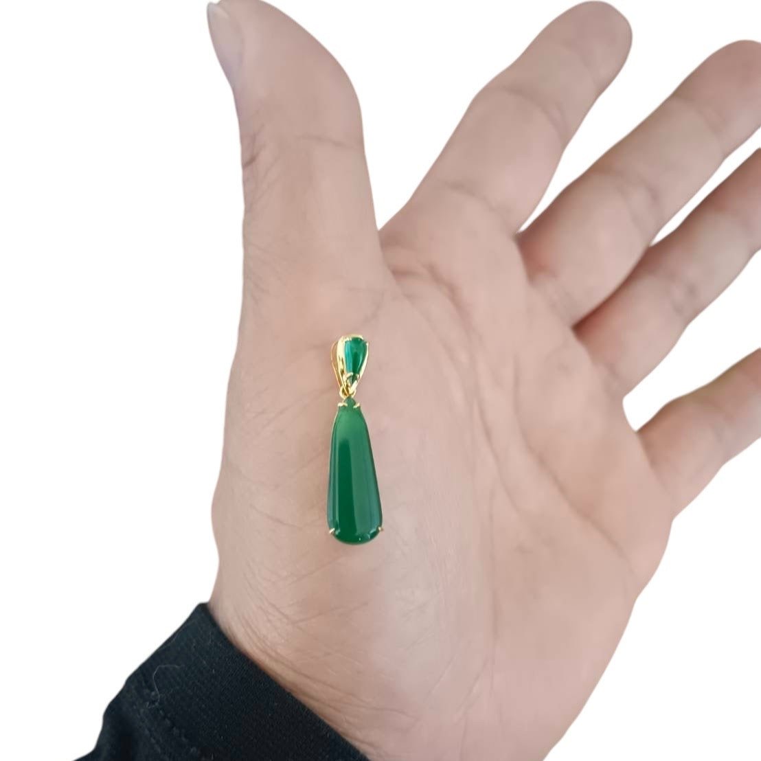 #831 GIA Certified Translucent Burma Jadeite Green Water Droplet Pendant in 18 K Yellow Gold Setting