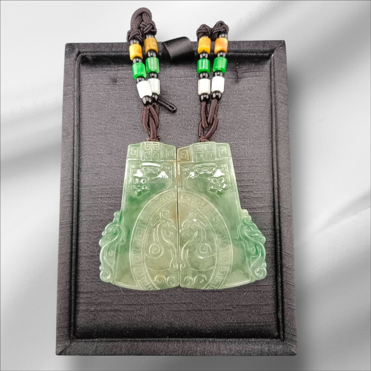 #947 Dragon and Phoenix Pair Jadeite Pendant – A Timeless Symbol of Harmony and Blessings