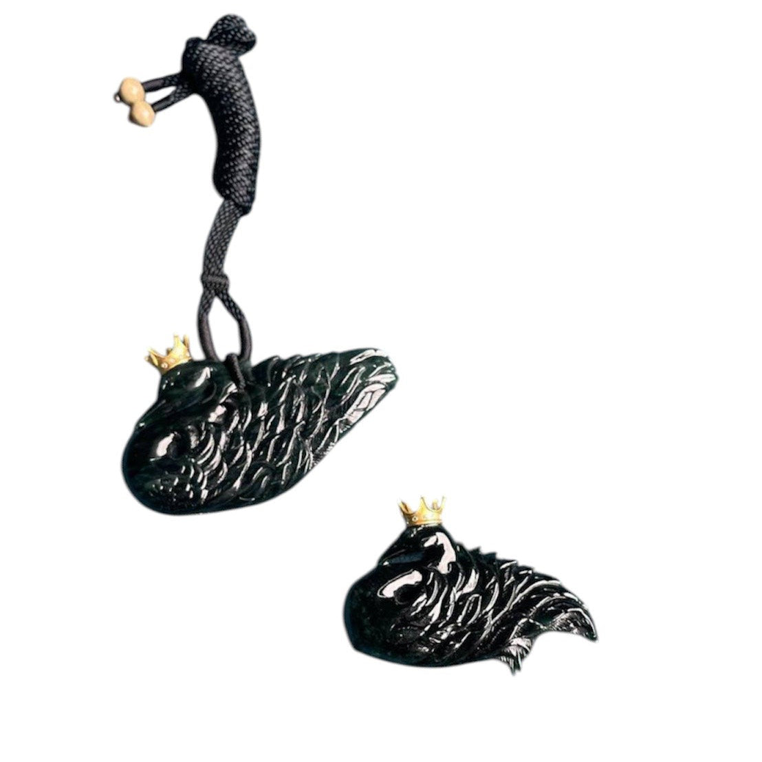PO7 Omphacite Jadeite/Fe Cui Swan Pendants with 18K Yellow Gold Crowns