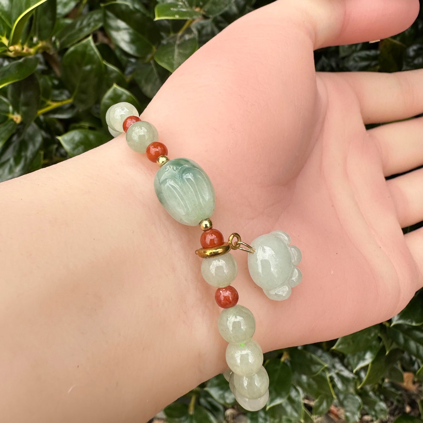 #266 Mason-Kay Certified Light Green Bunny Jadeite Jade Designer's Bead Bracelet