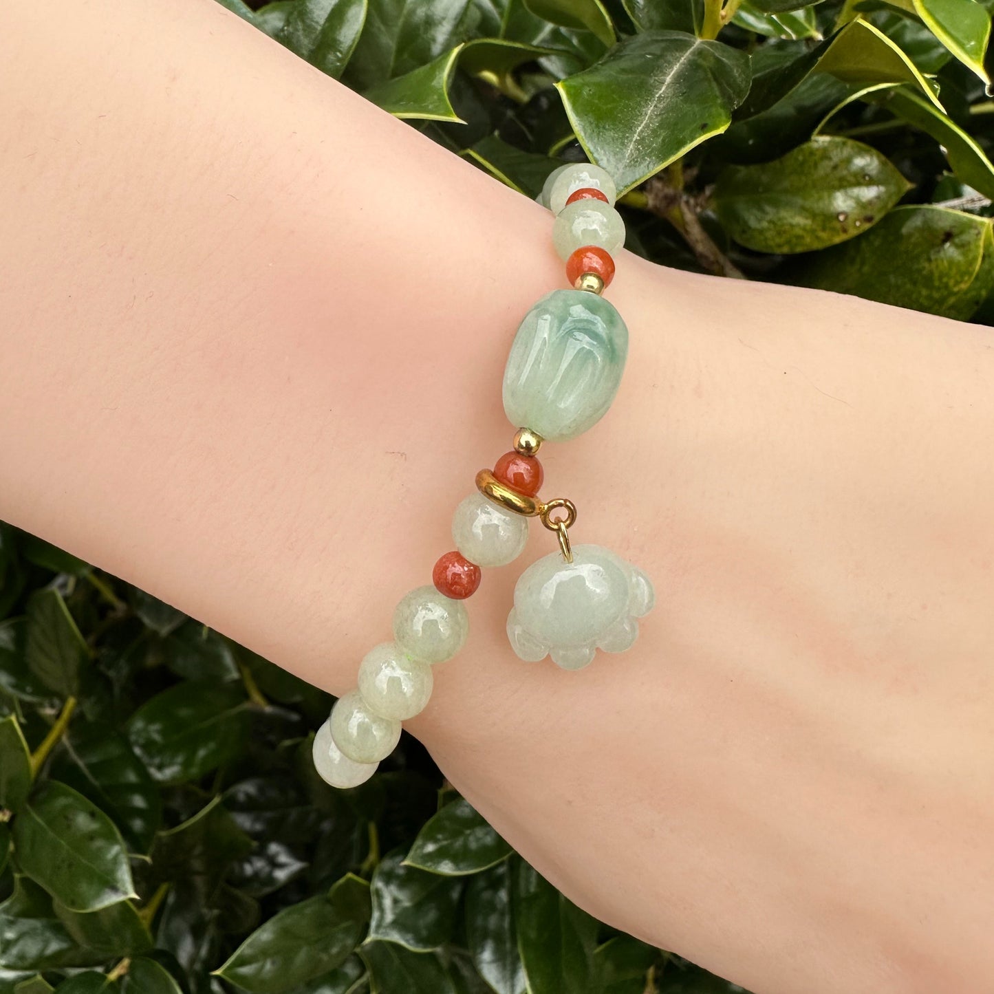 #266 Mason-Kay Certified Light Green Bunny Jadeite Jade Designer's Bead Bracelet