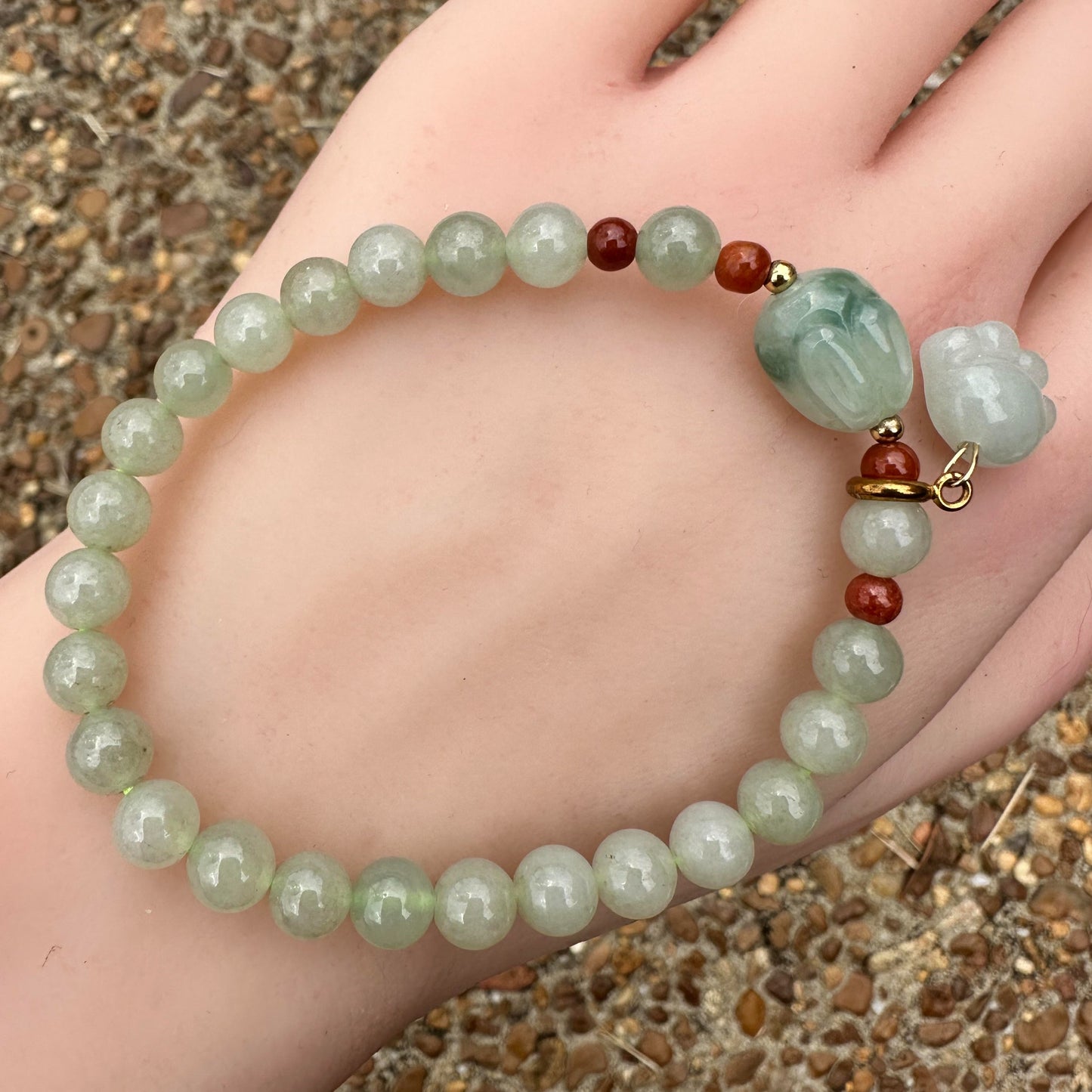 #266 Mason-Kay Certified Light Green Bunny Jadeite Jade Designer's Bead Bracelet