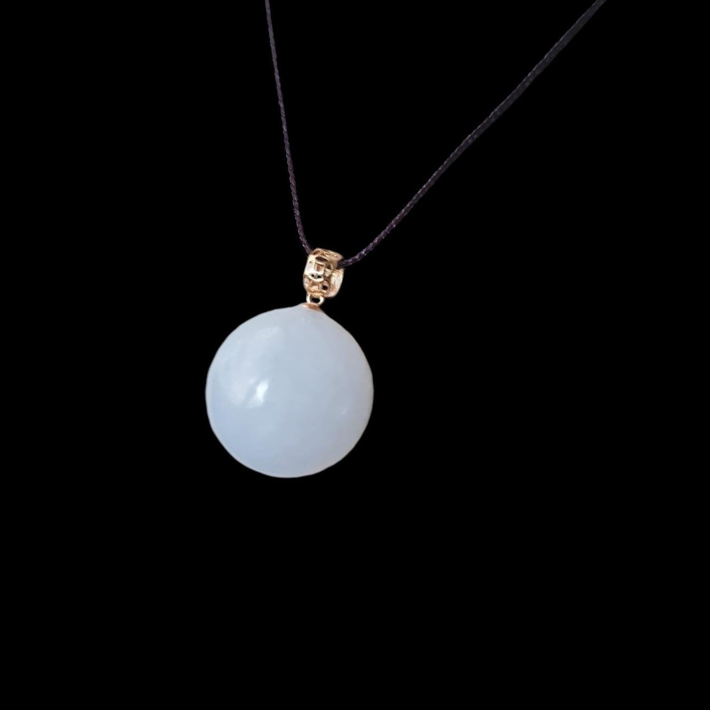 [Little Jade Pavilion] #879 Translucent White Burma Jadeite Bead Pendant, 13 mm