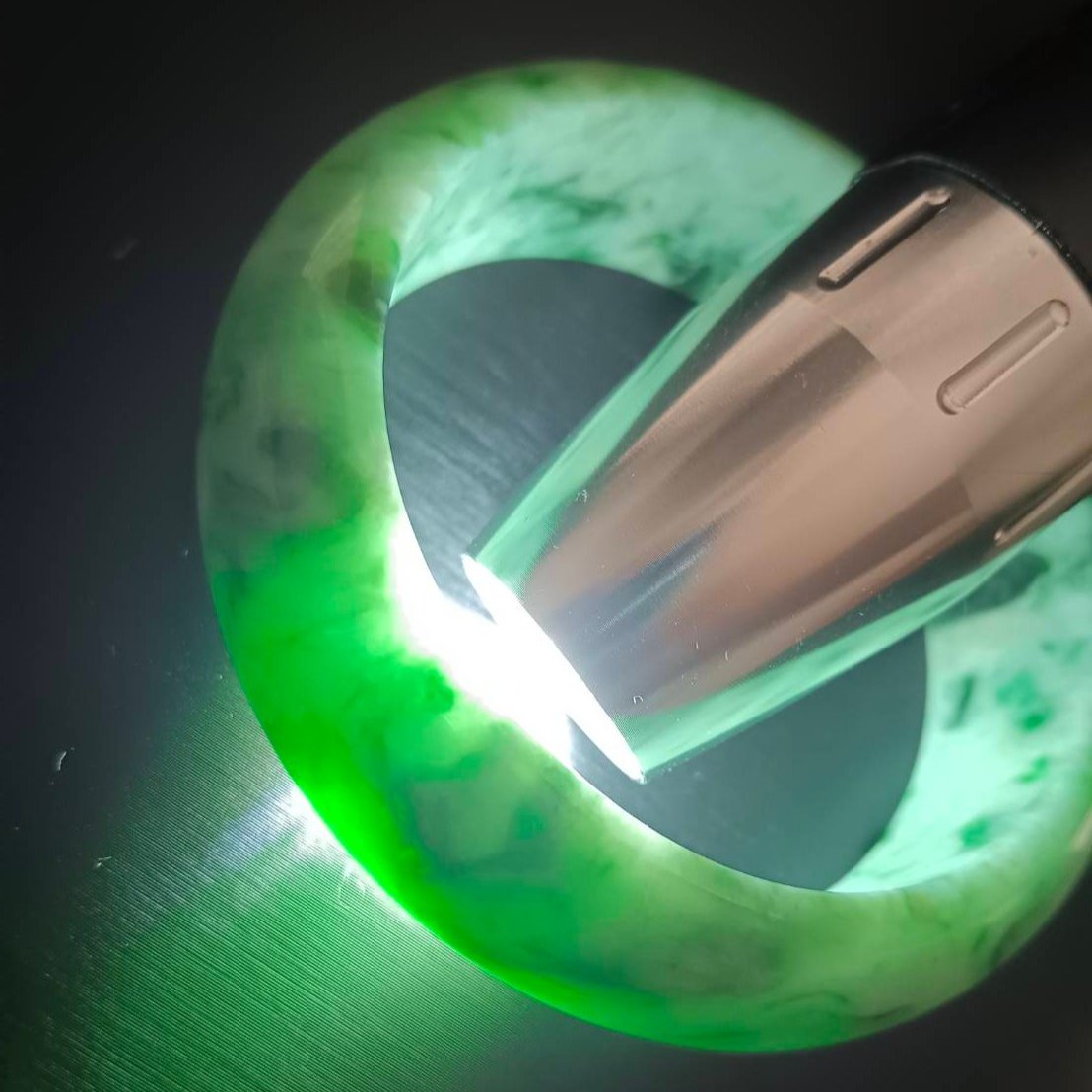 [Little Jade Pavilion] #376 Mason-Kay Certified Green-Patterned Natural Burma Jadeite Jade Bangle Bracelet (Width: 19.5 mm!)