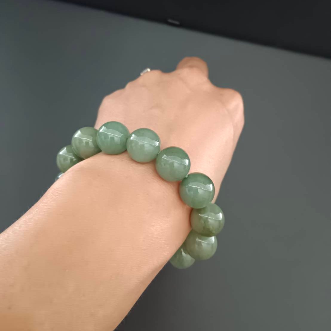 #516 Mason-Kay Certified Green Jadeite Jade Bead Bracelet, ~14 mm beads