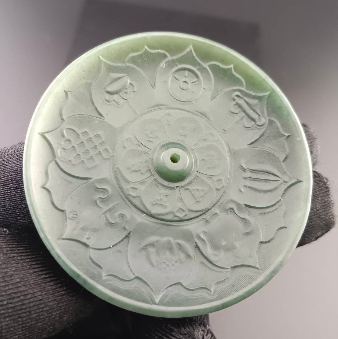 #1059 Natural Green Hetian Nephrite, Eight Auspicious Symbols Incense Holder