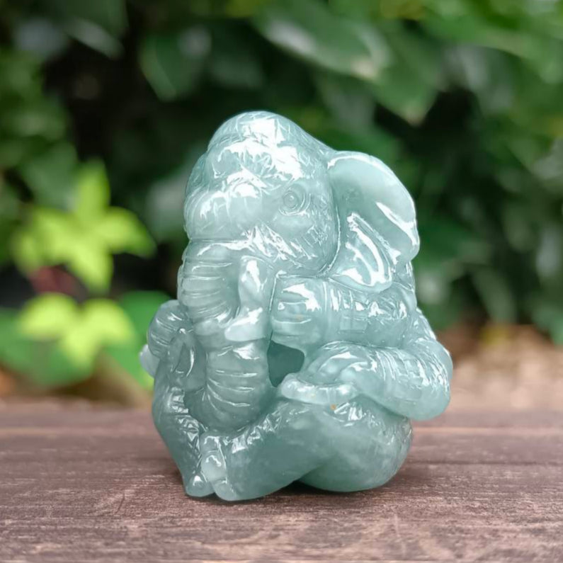 [Little Jade Pavilion] #1072 Guatemala Jadeite Elephant Buddha Ornament