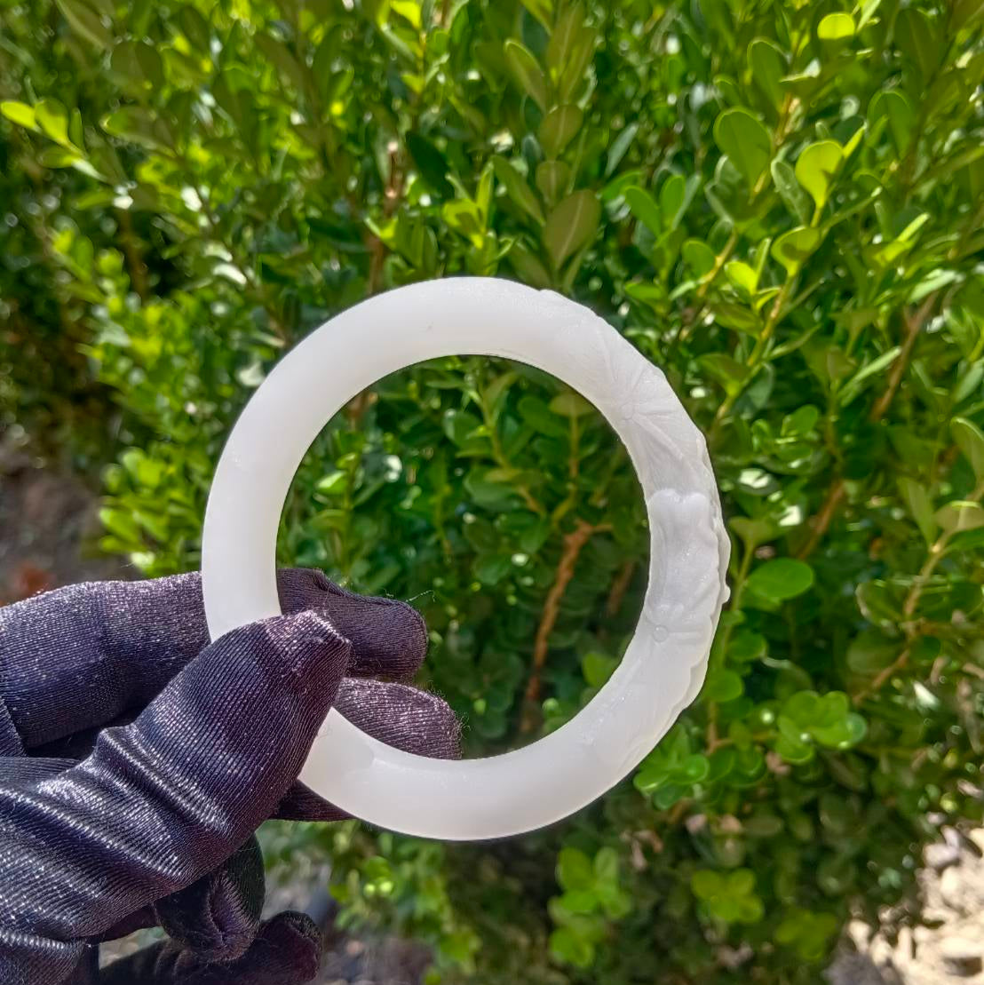 #1081 AGL Certified Natural White Nephrite Jade Carved Bangle Bracelet