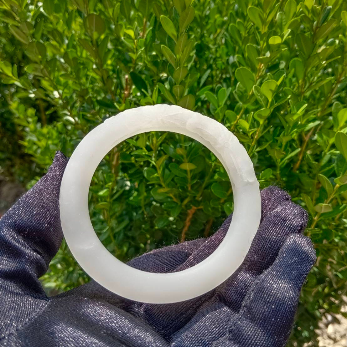 #1081 AGL Certified Natural White Nephrite Jade Carved Bangle Bracelet