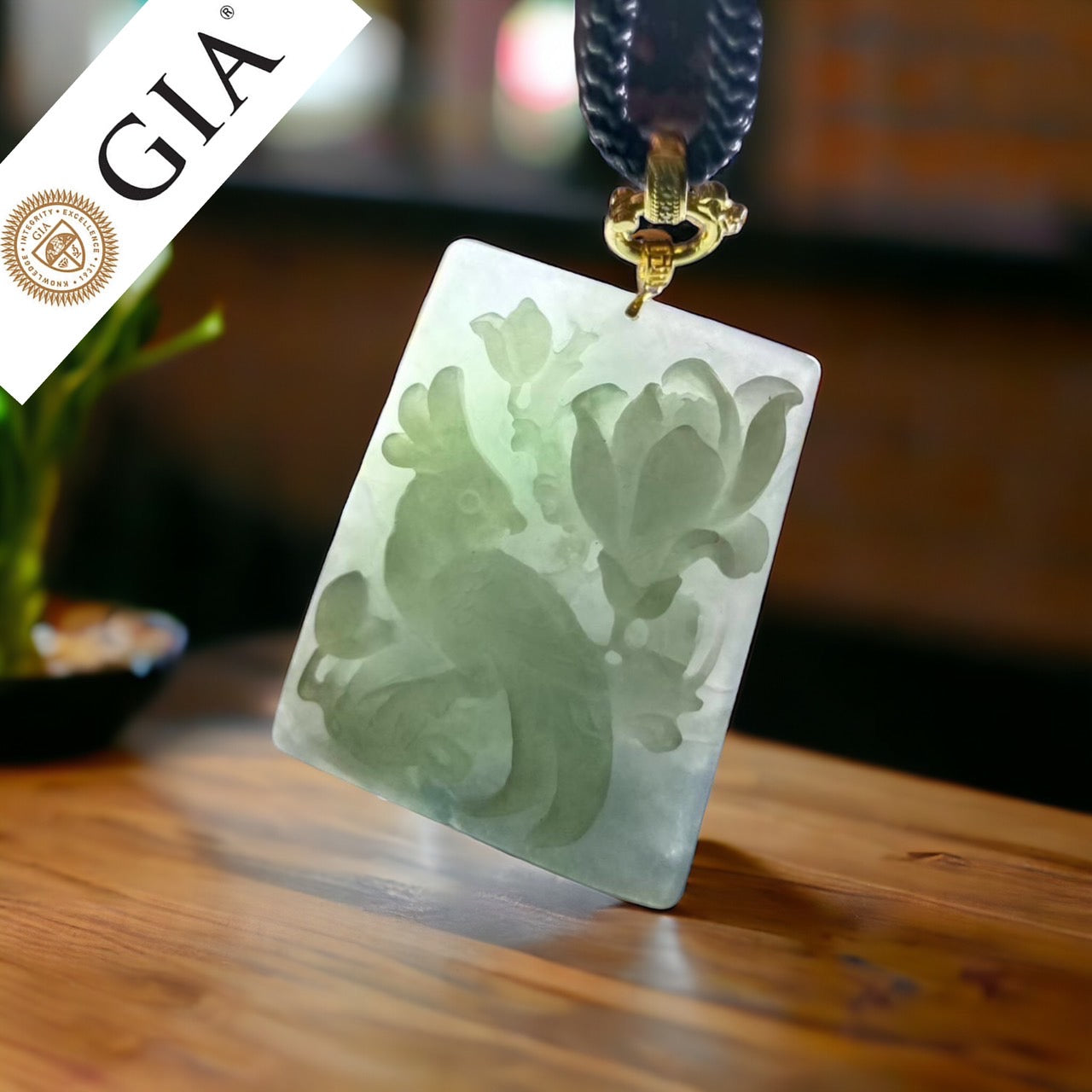GIA 認證天然翡翠鸚鵡牡丹吊墜 18K 黃金 # 159