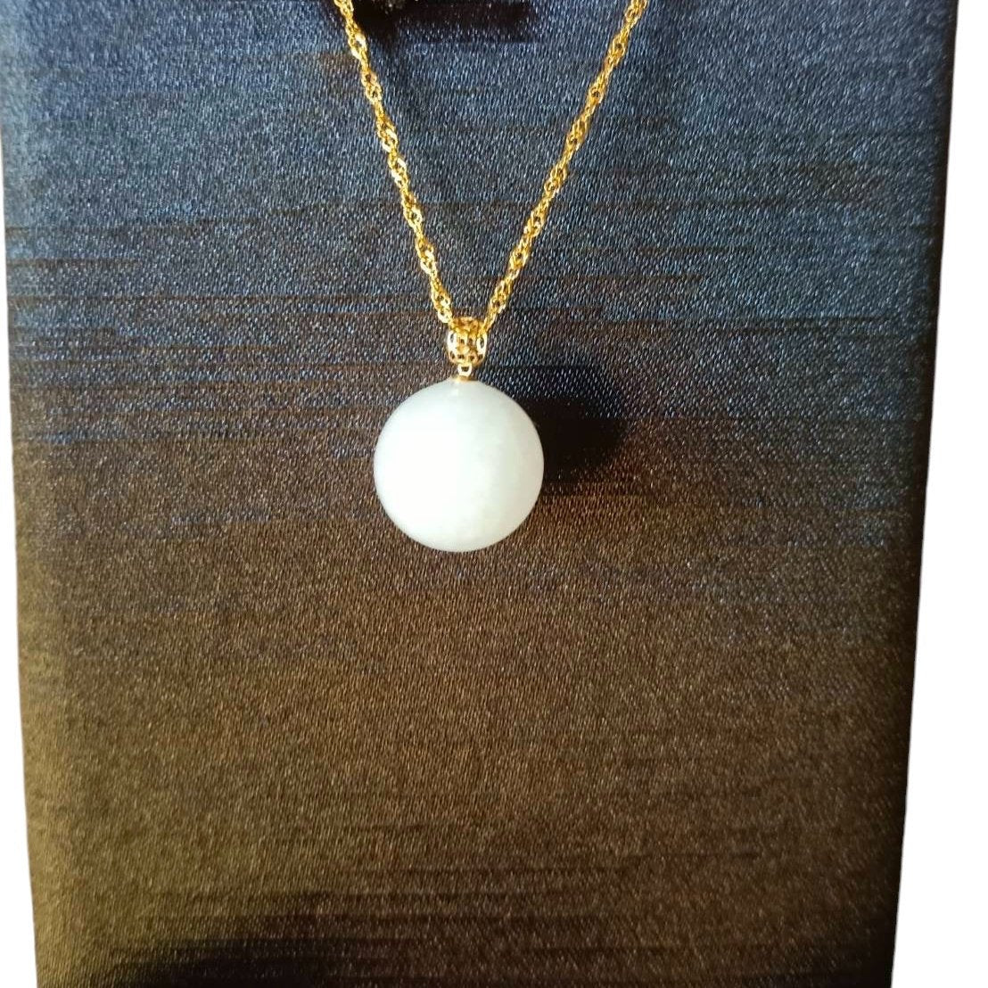 [Little Jade Pavilion] #879 Translucent White Burma Jadeite Bead Pendant, 13 mm