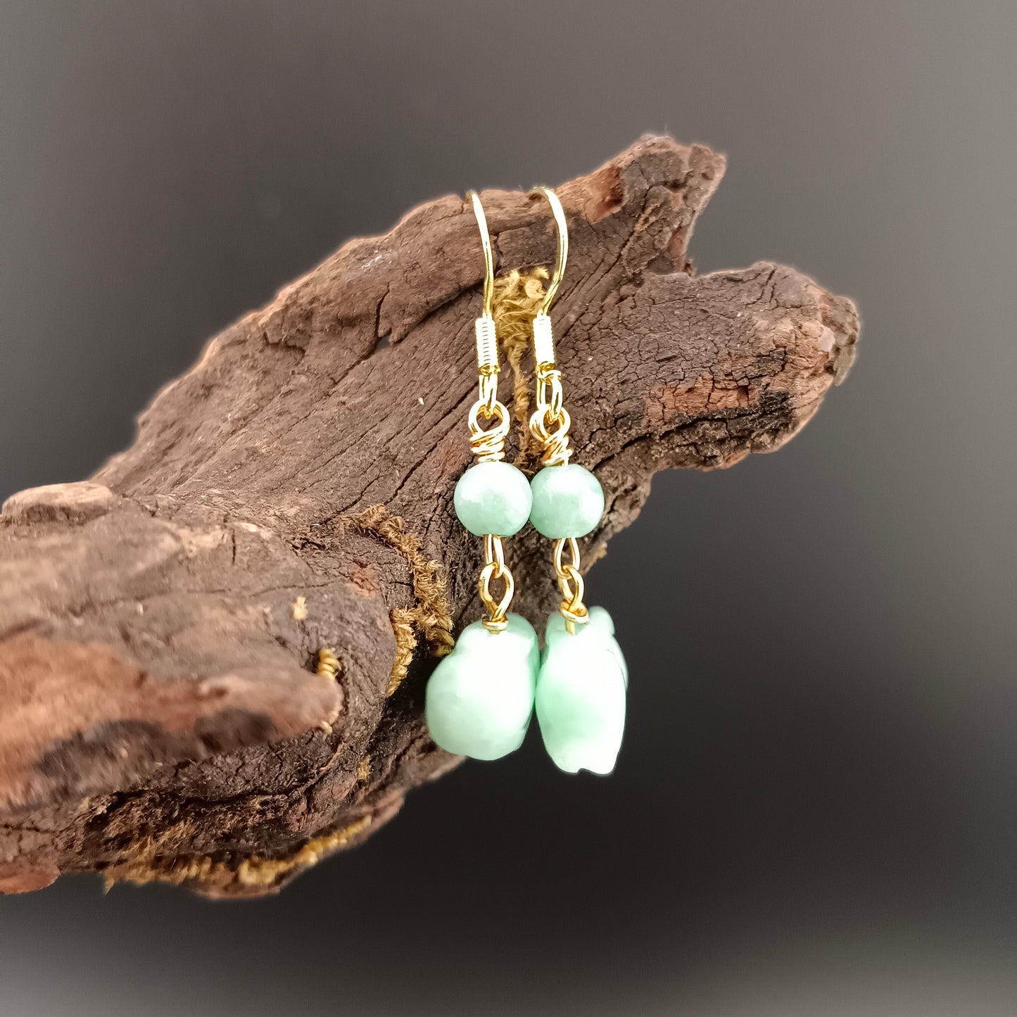 [Little Jade Pavilion] #971 Type A Natural Jadeite, 14K Gold-Plated Silver Bunny Detail Earrings 🐇