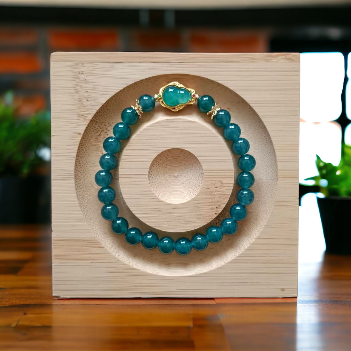 [Little Jade Pavilion] #743 Natural Translucent Guatemala Jadeite,  Designer's Bead Bracelet, 7 mm