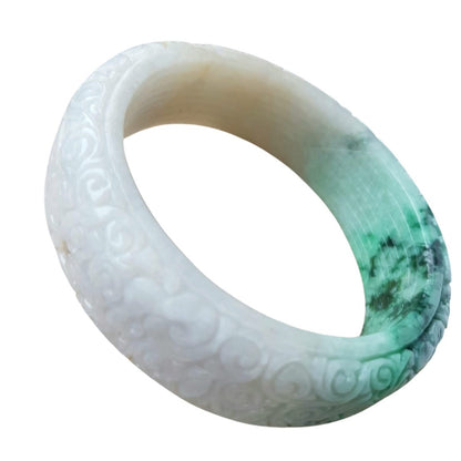 [Little Jade Pavilion] #1104 Green &amp; White Burmese Jadeite Carved Peace Bangle Bracelet