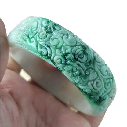 [Little Jade Pavilion] #1104 Green &amp; White Burmese Jadeite Carved Peace Bangle Bracelet